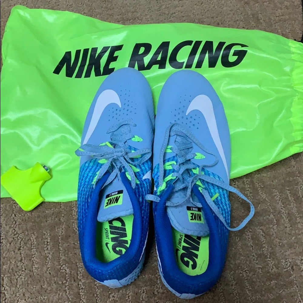 Nike women’s spikes